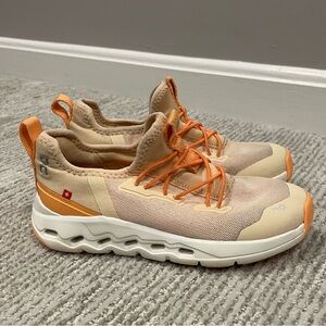 Kids/Youth OnCloud Shoes in Orange/Tan/Peach